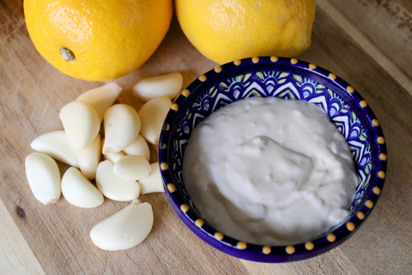 Simple garlic mayonnaise