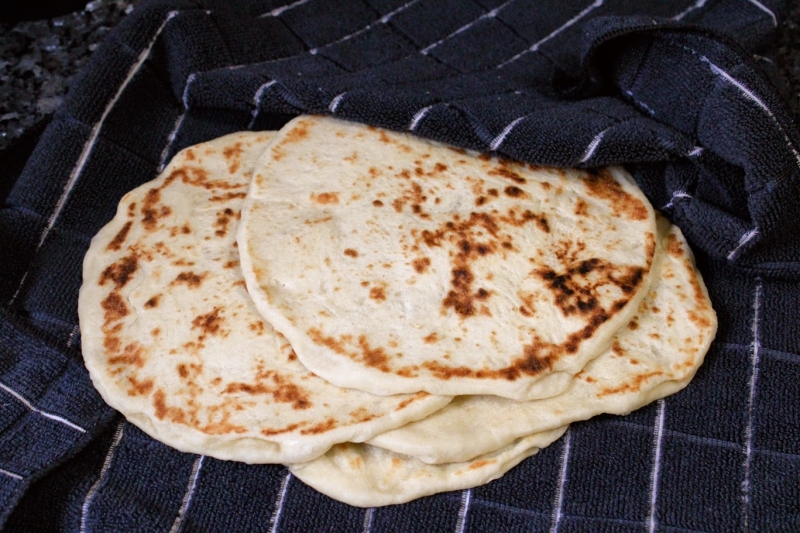 Simple pita (stovetop method)
